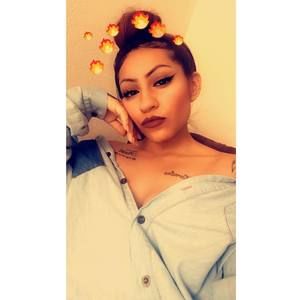 Meet your Posher, Dora elia